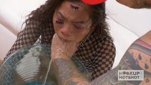 Парень жестко выебал худую азиатку с сайта знакомств